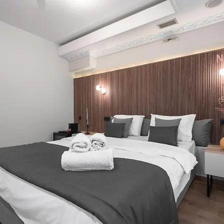 Esther Suites, Nilie Hospitality Mgmt Aparthotel