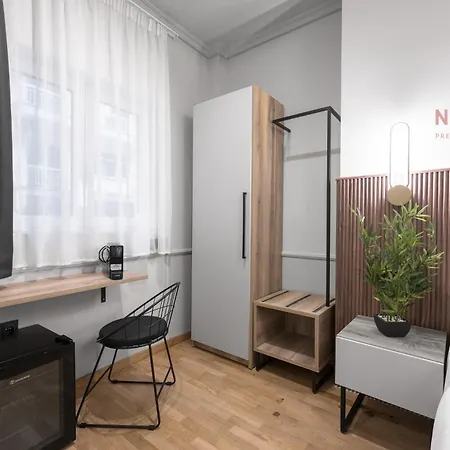 Esther Suites, Nilie Hospitality Mgmt Ξενοδοχείο με διαμερίσματα *